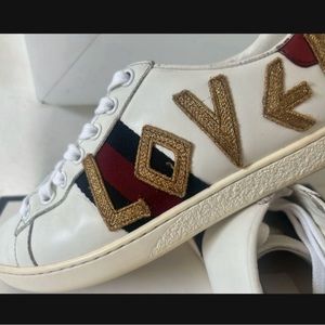 Gucci Women Sneakers